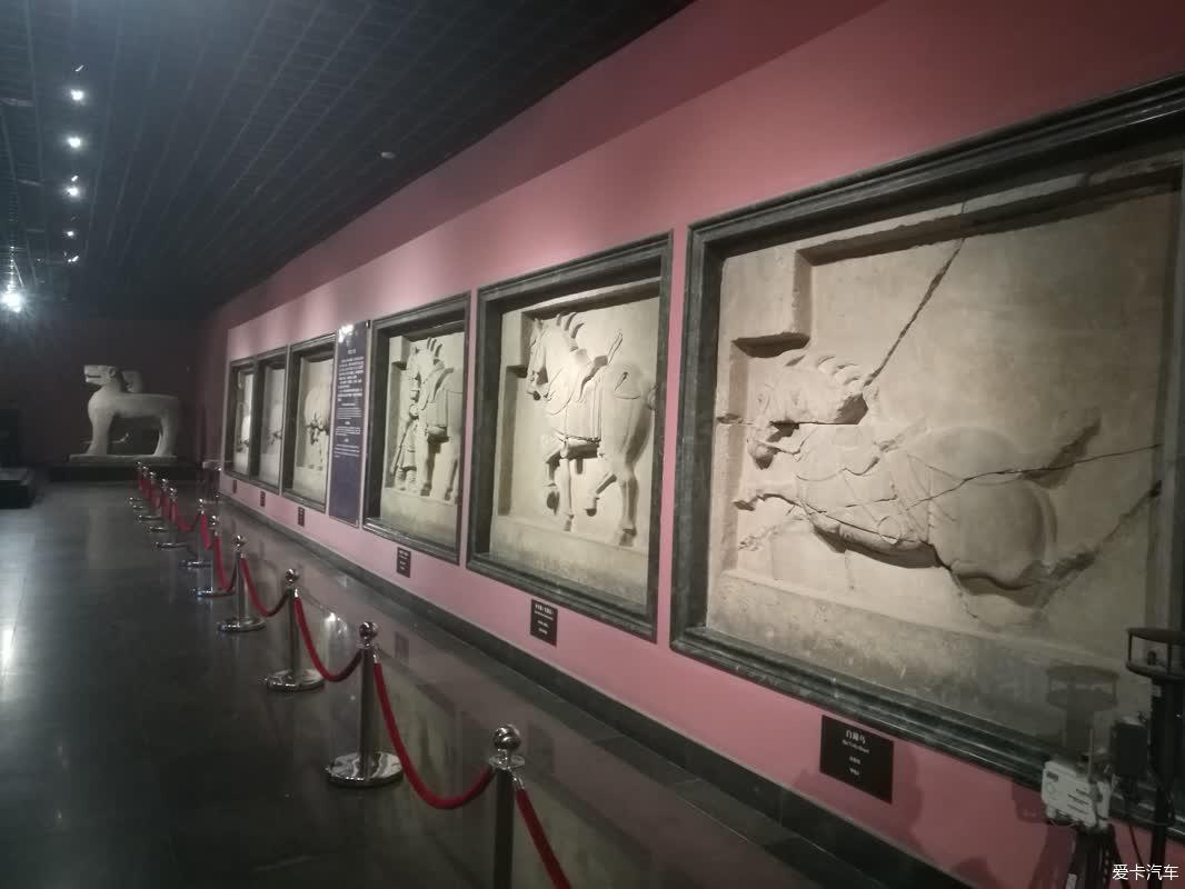 点击进入图库