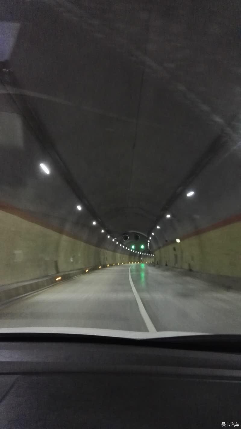 点击进入图库