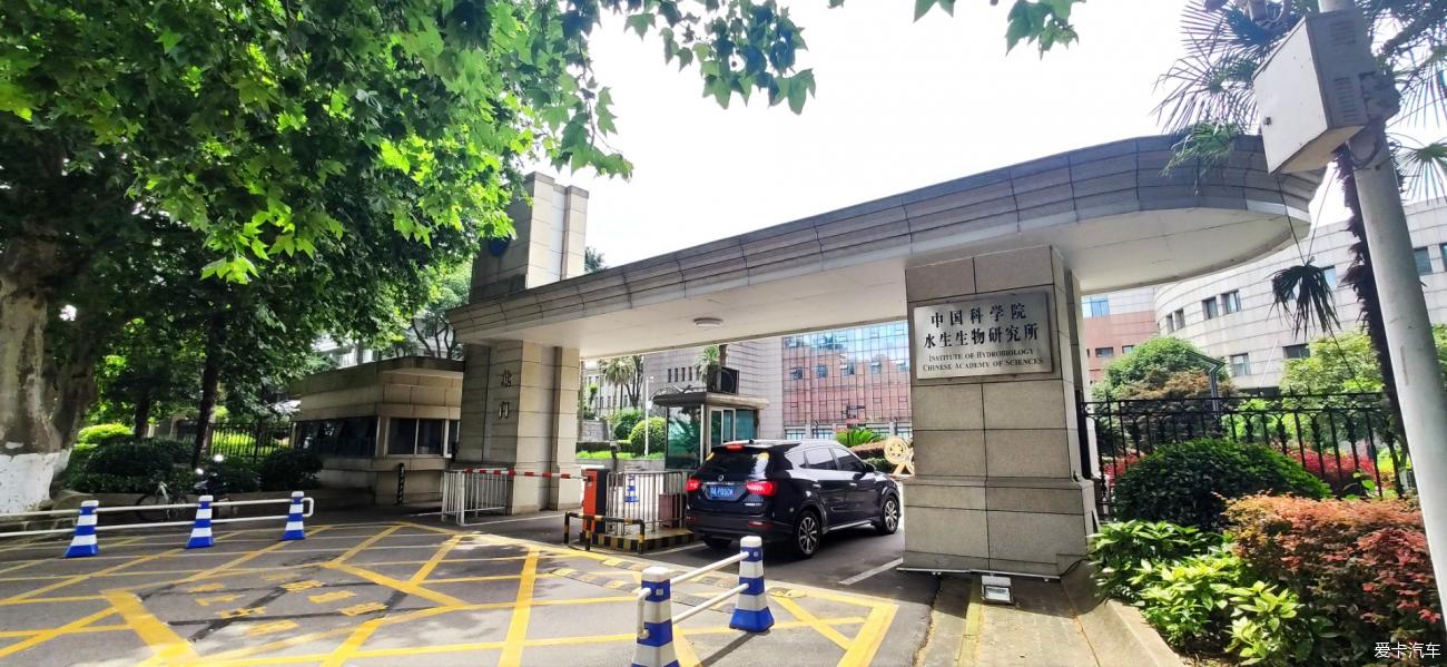 点击进入图库