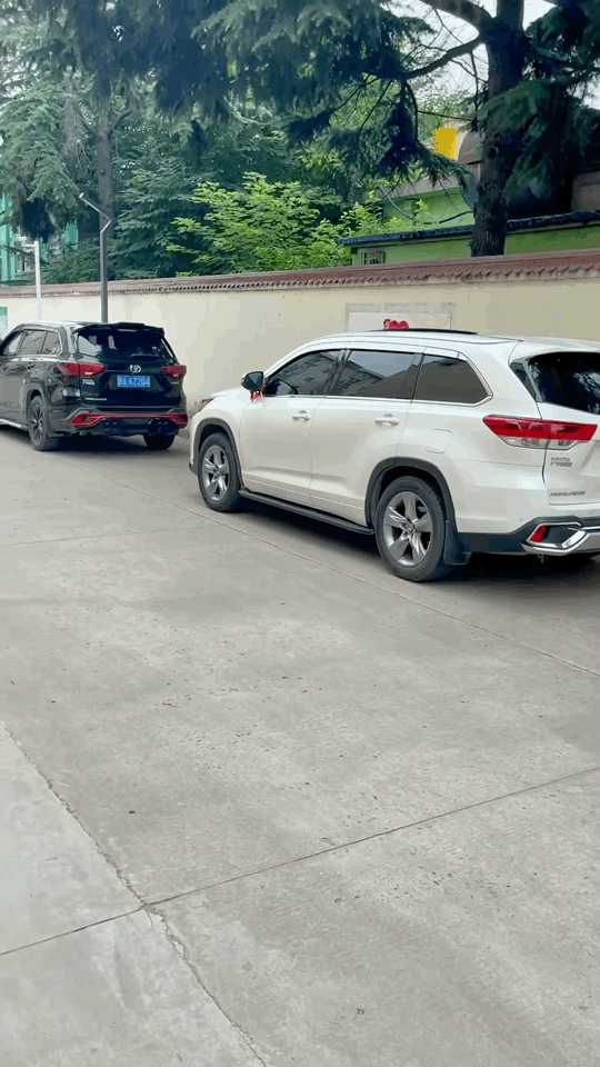 公元2021年6月26日，汉兰达车友会、㊗️一对新人新婚快乐，永结同心，白头偕老。