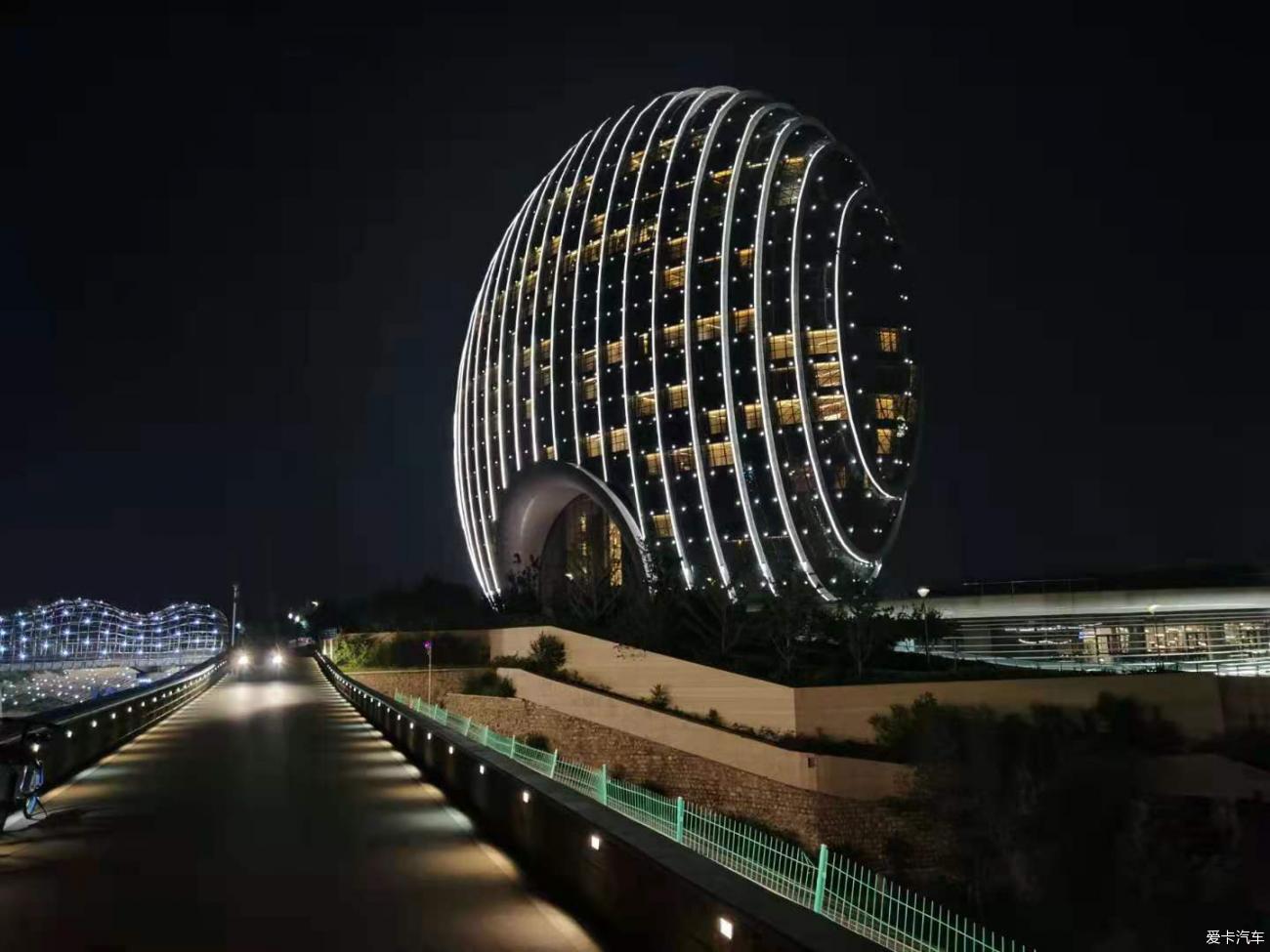 北京雁棲湖夜景-愛卡汽車網論壇