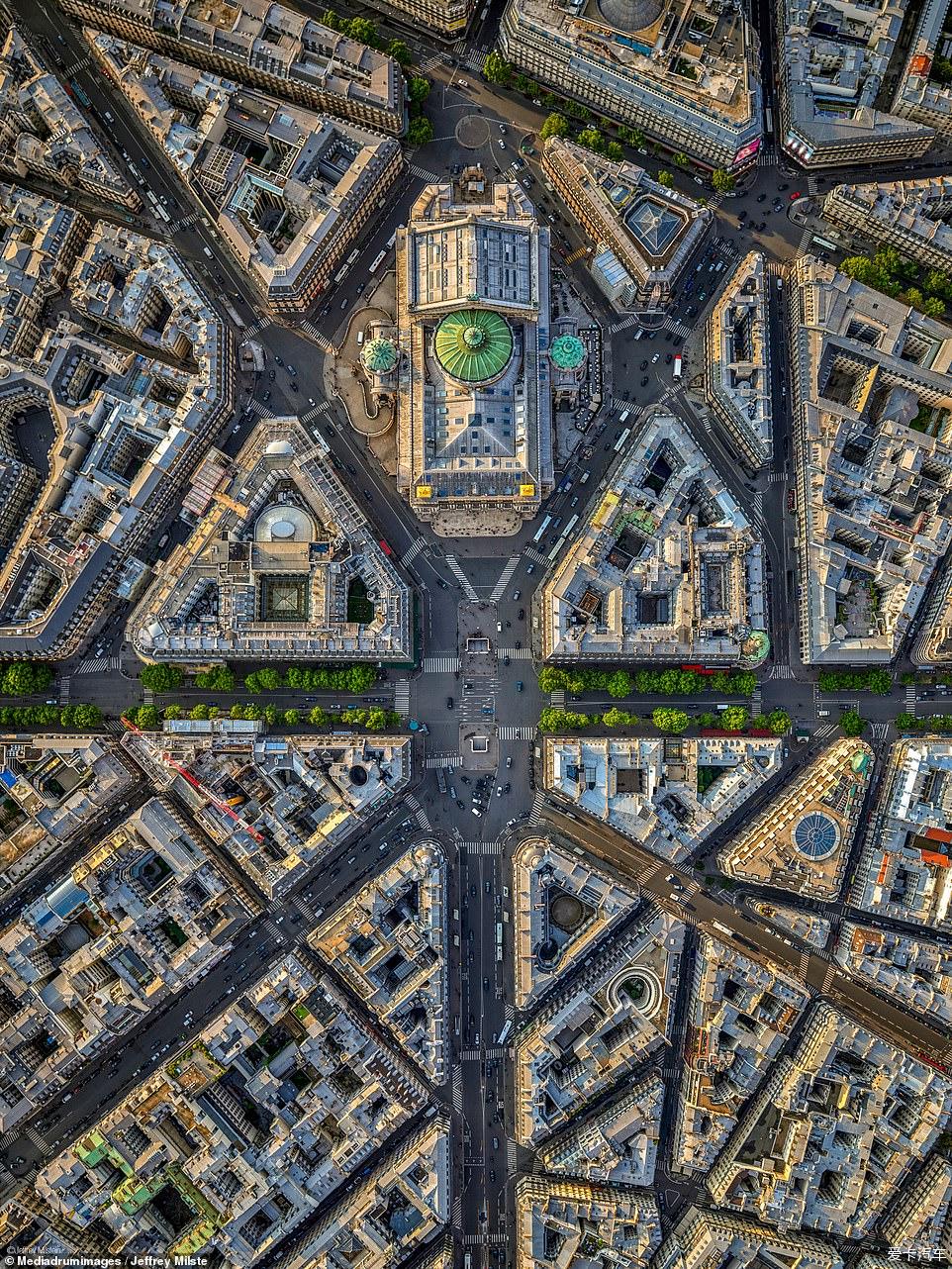 巴黎放射状城市布局图片