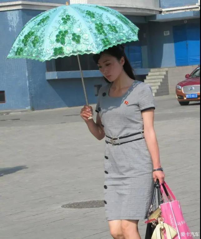 朝鲜街拍平壤图片