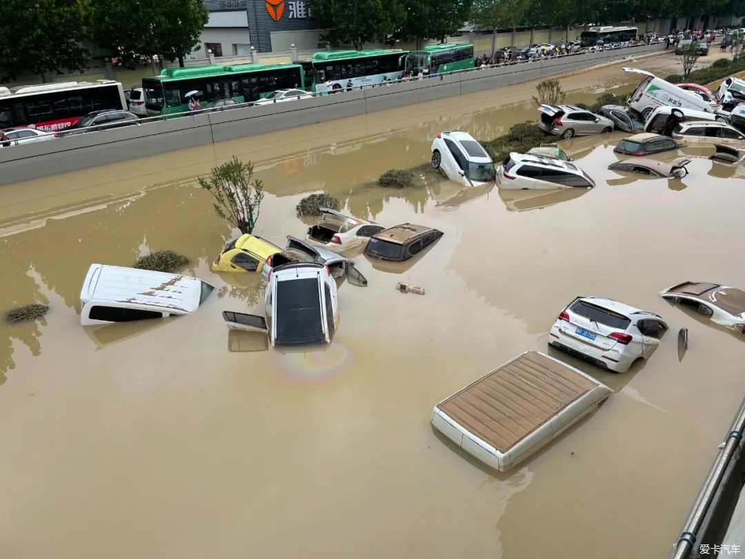 汽車被暴雨淹了保險賠不賠