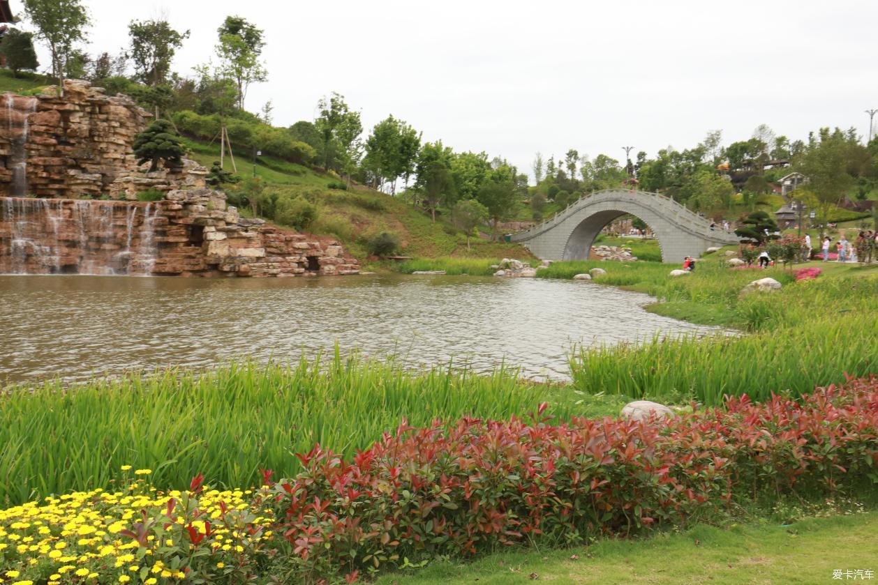 與唐ev同行打卡香國公園