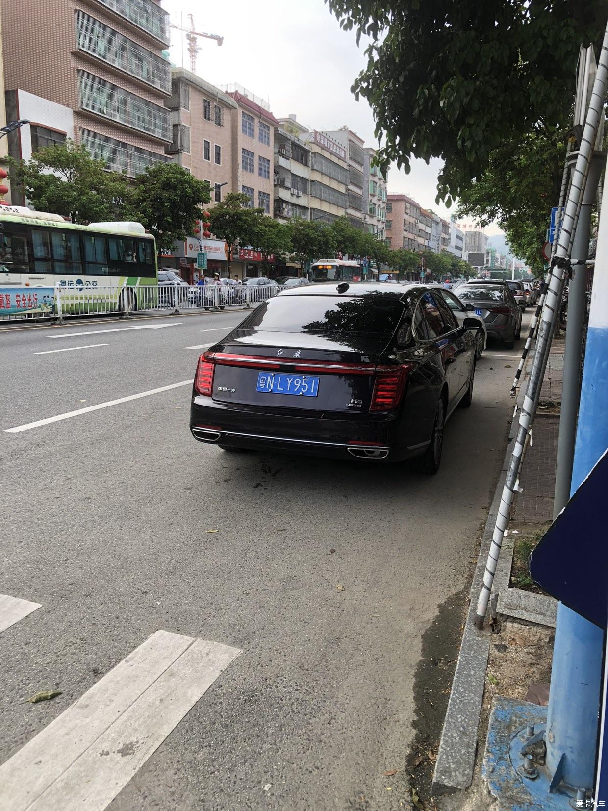 点击进入图库