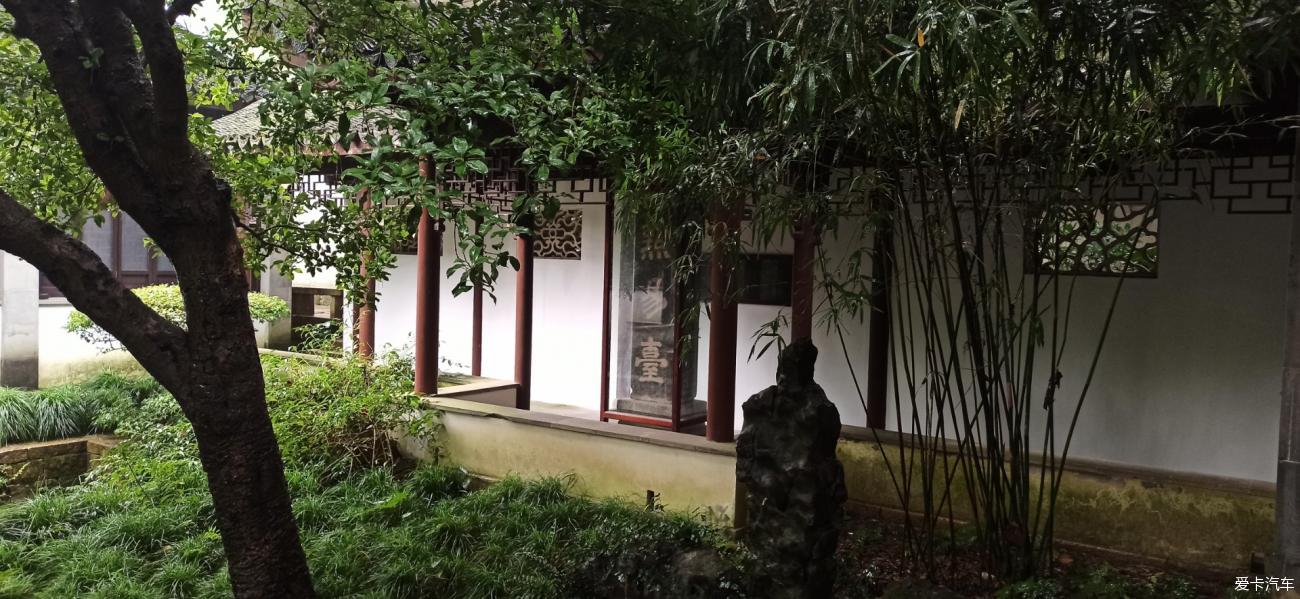 点击进入图库