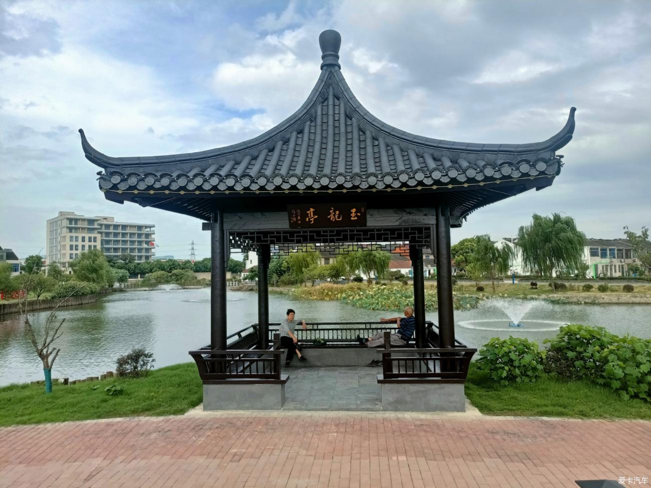 点击进入图库