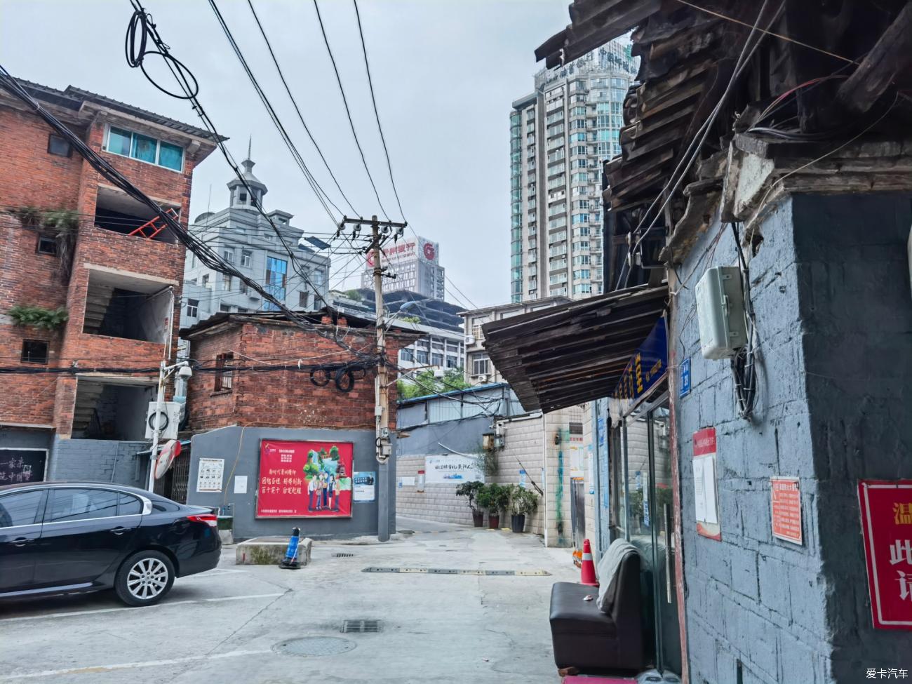 点击进入图库