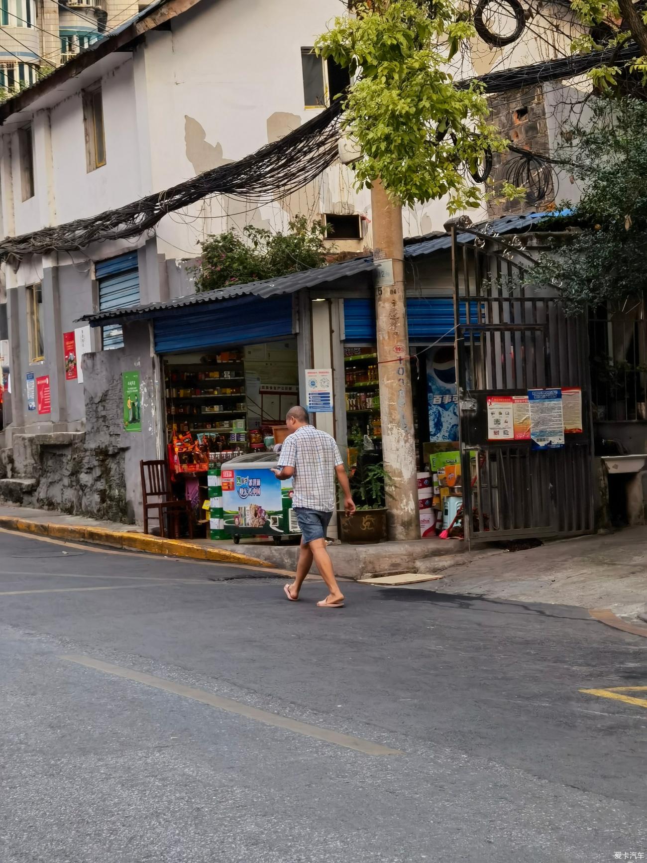 点击进入图库