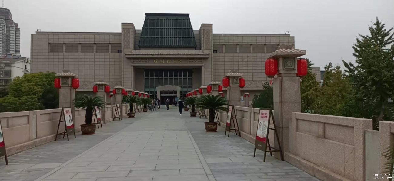 点击进入图库
