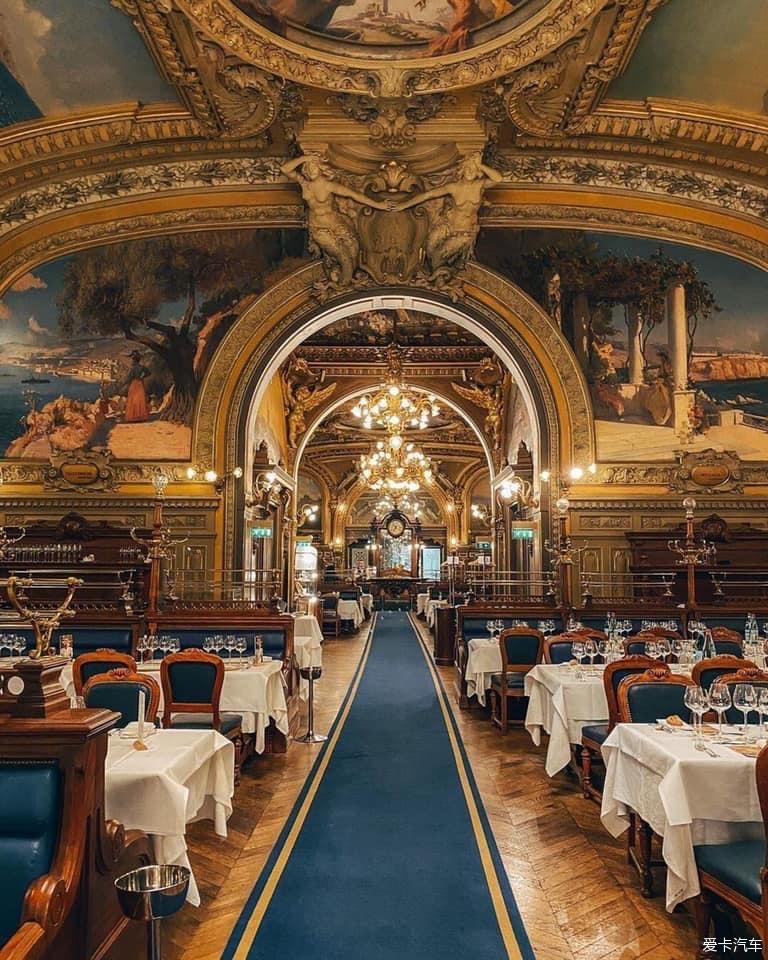 汨罗巴黎之春餐厅图片