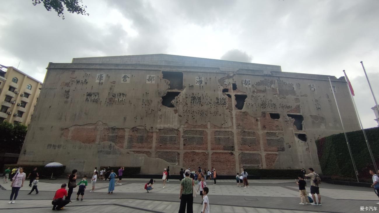 点击进入图库