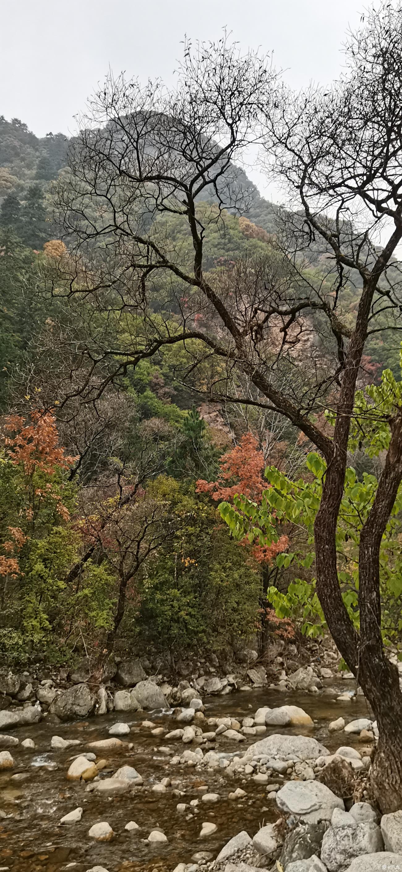 秦岭赏秋蒿沟穿越