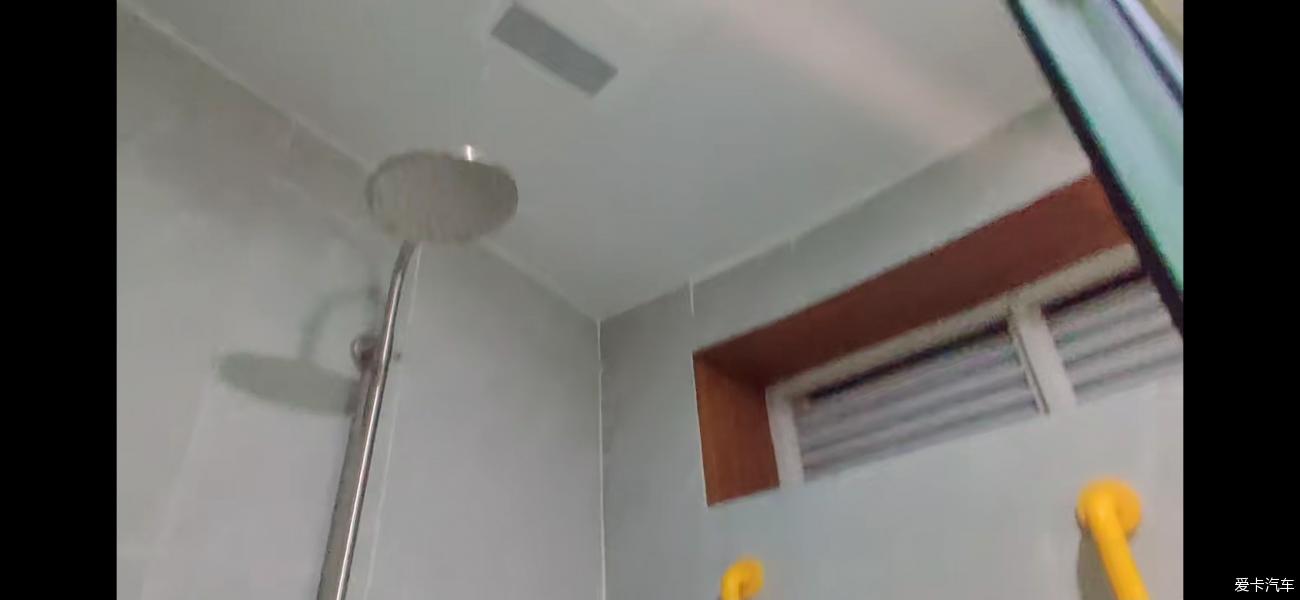 点击进入图库