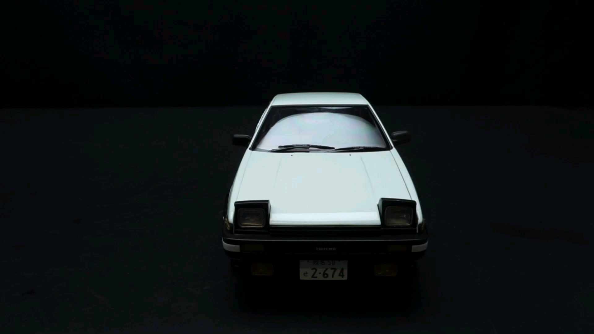 1986丰田AE86头文字D里的车1：18，东晓汽车模型收藏馆藏品
