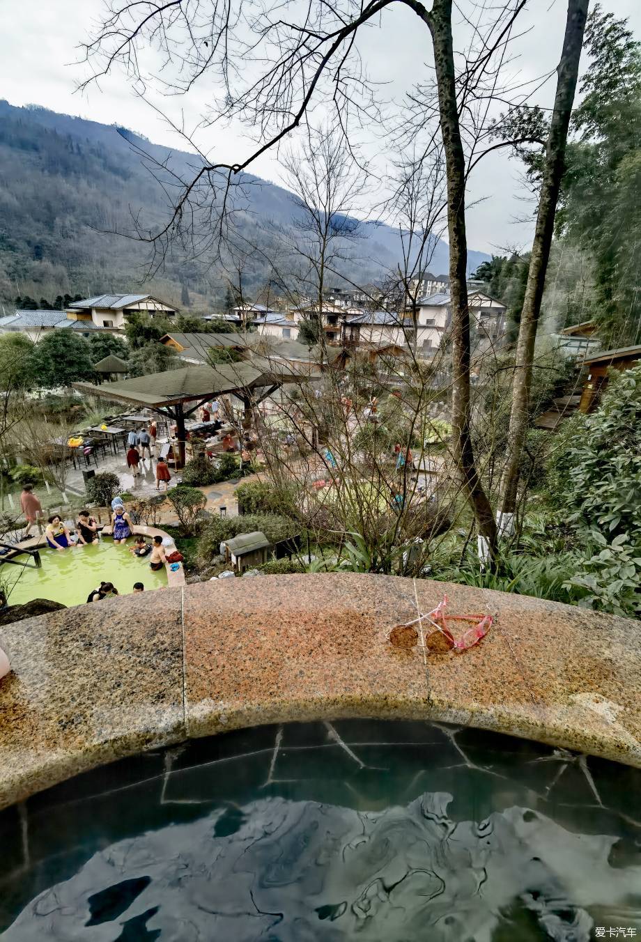 春节遛娃花水湾豪生泡温泉迎宾饭店西岭雪山滑雪