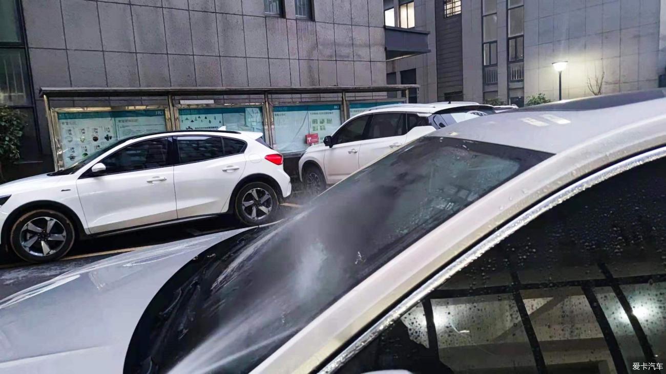 点击进入图库