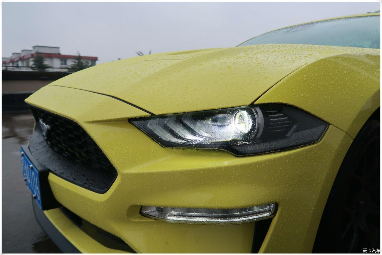 摩托党的新玩具，福特Mustang急速驰骋一万公里的感受