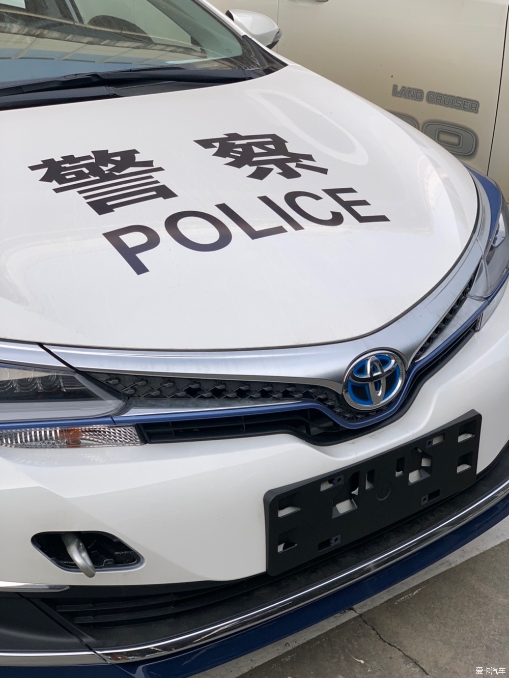 插电版本的卡罗拉警车!