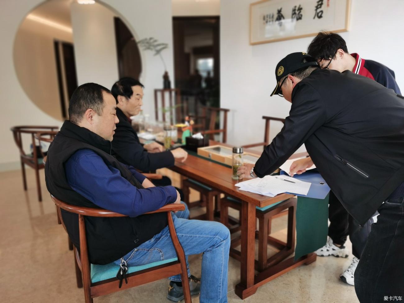 点击进入图库