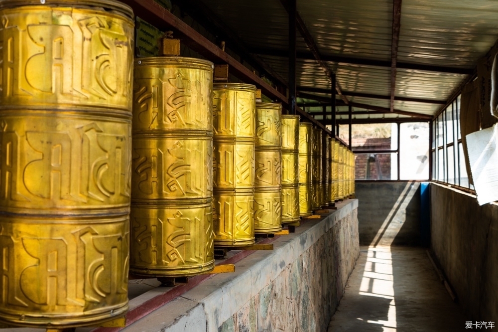 天祝松山达隆寺图片