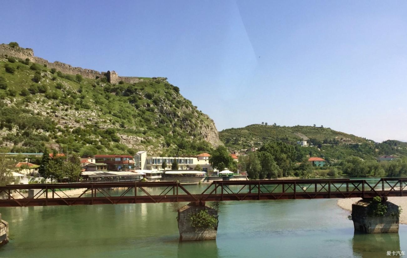 从波德戈里察到地拉那——黑山,阿尔巴尼亚纪行
