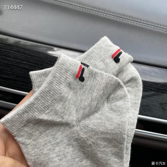 Phila couple socks, 5 pairs for 28 yuan