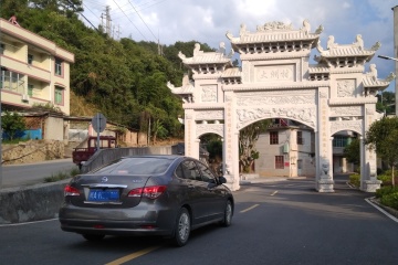 盛夏炎热中穿梭于南平大洲岛的荒凉，感受沧海桑田