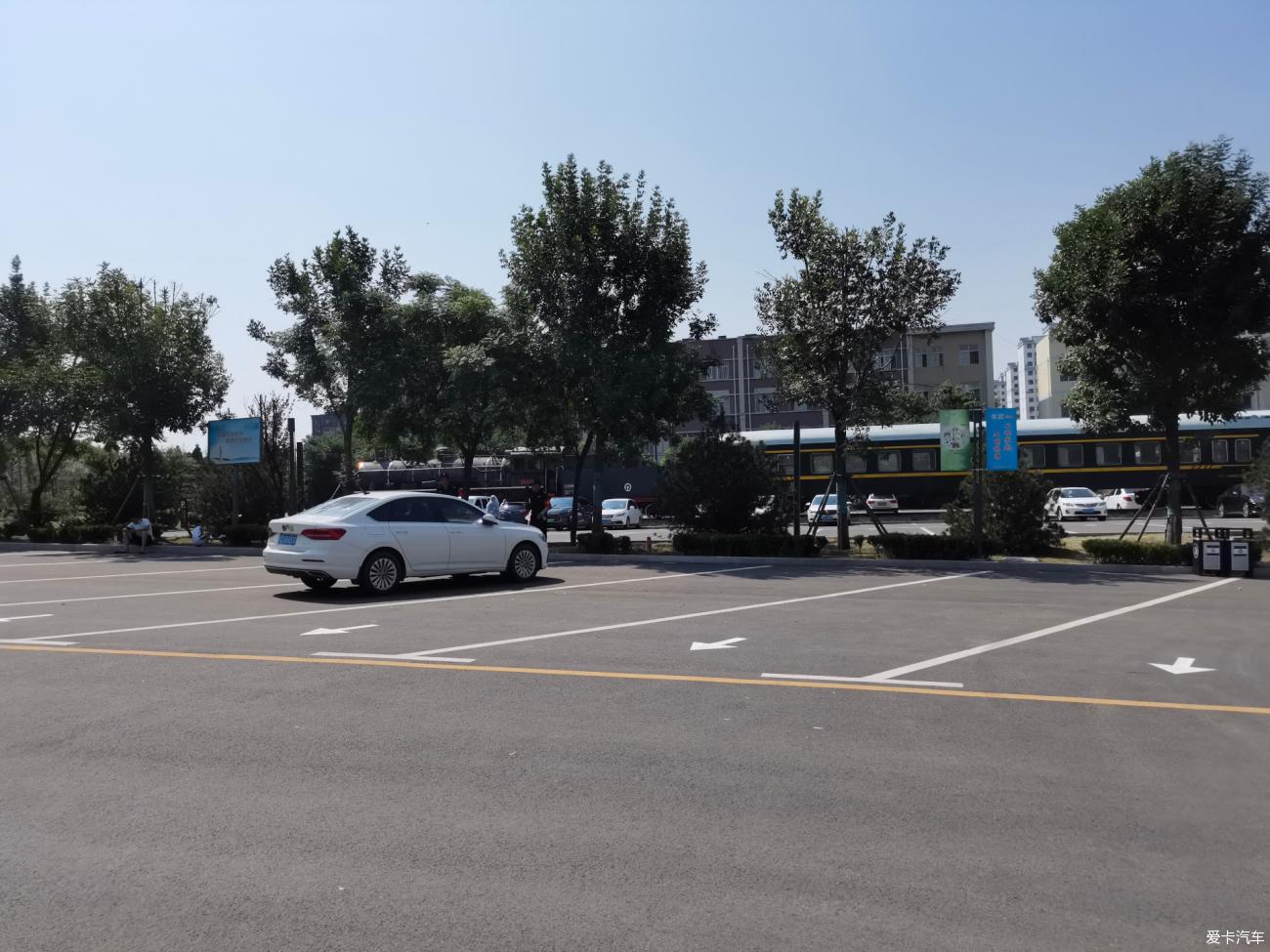 点击进入图库
