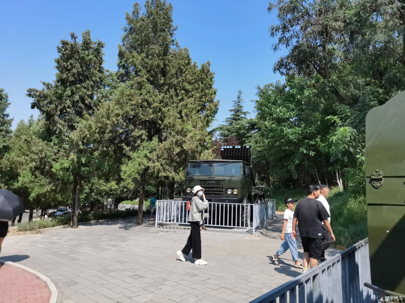 点击进入图库