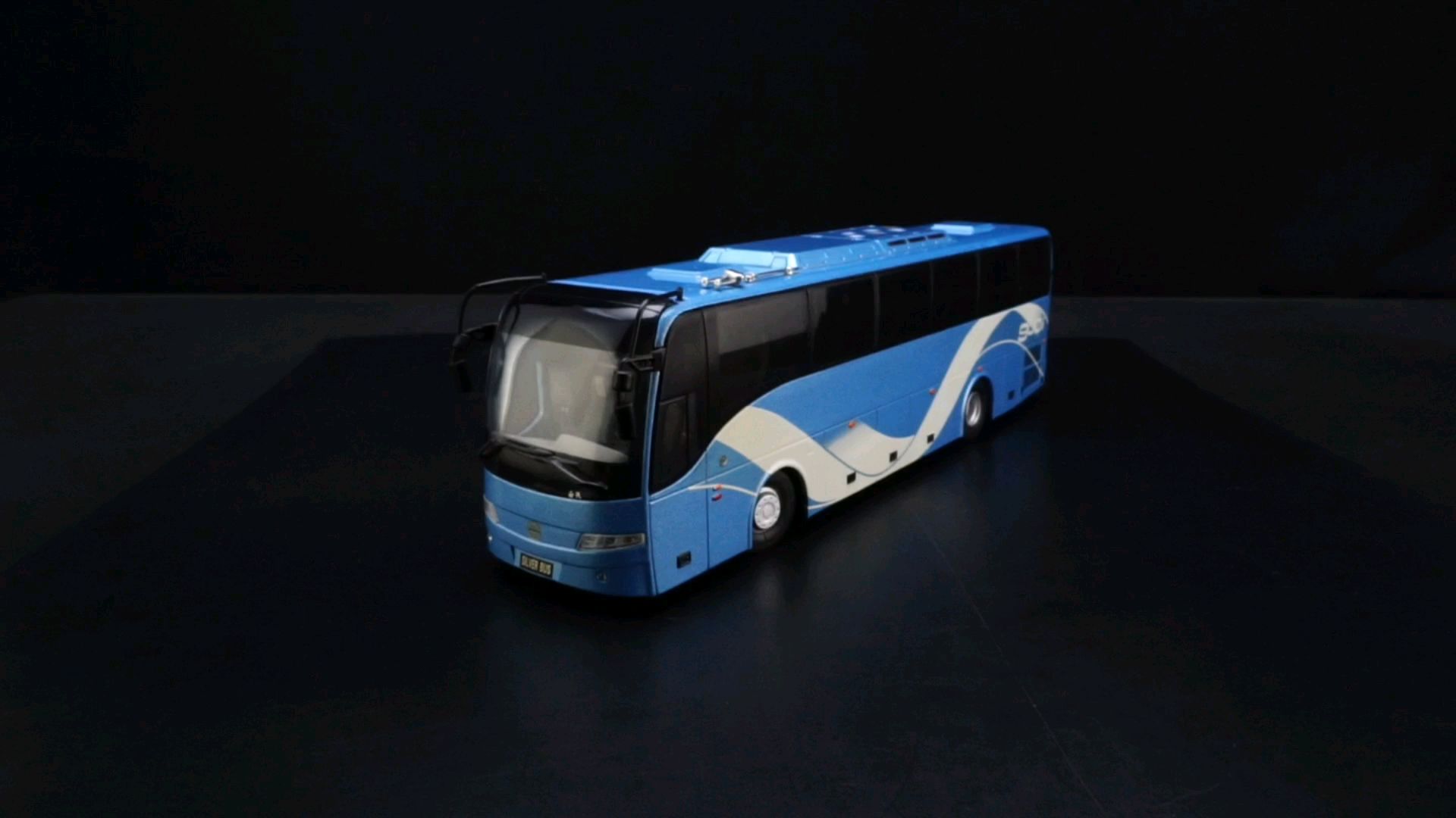2010西沃900i豪华巴士1：42，东晓汽车模型收藏馆藏品