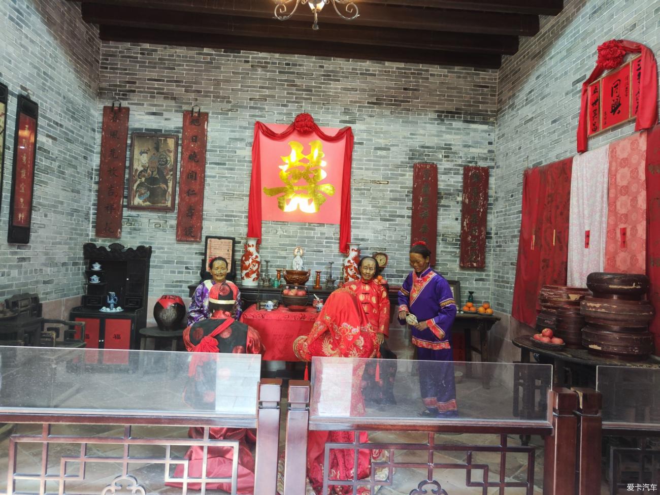 点击进入图库