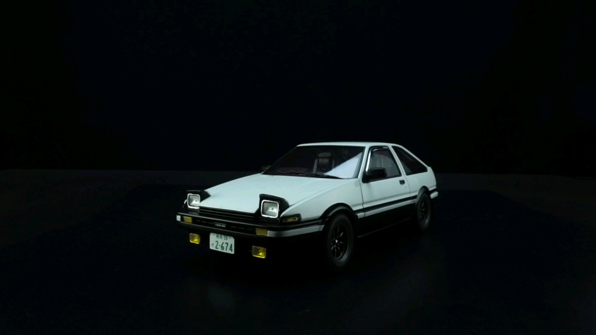1986头文字D拓海的丰田86自用车1：18，东晓汽车模型收藏馆藏品