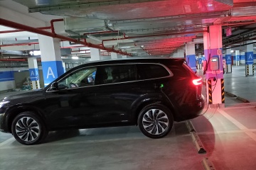 问界M7的省钱之道——安装家用充电桩