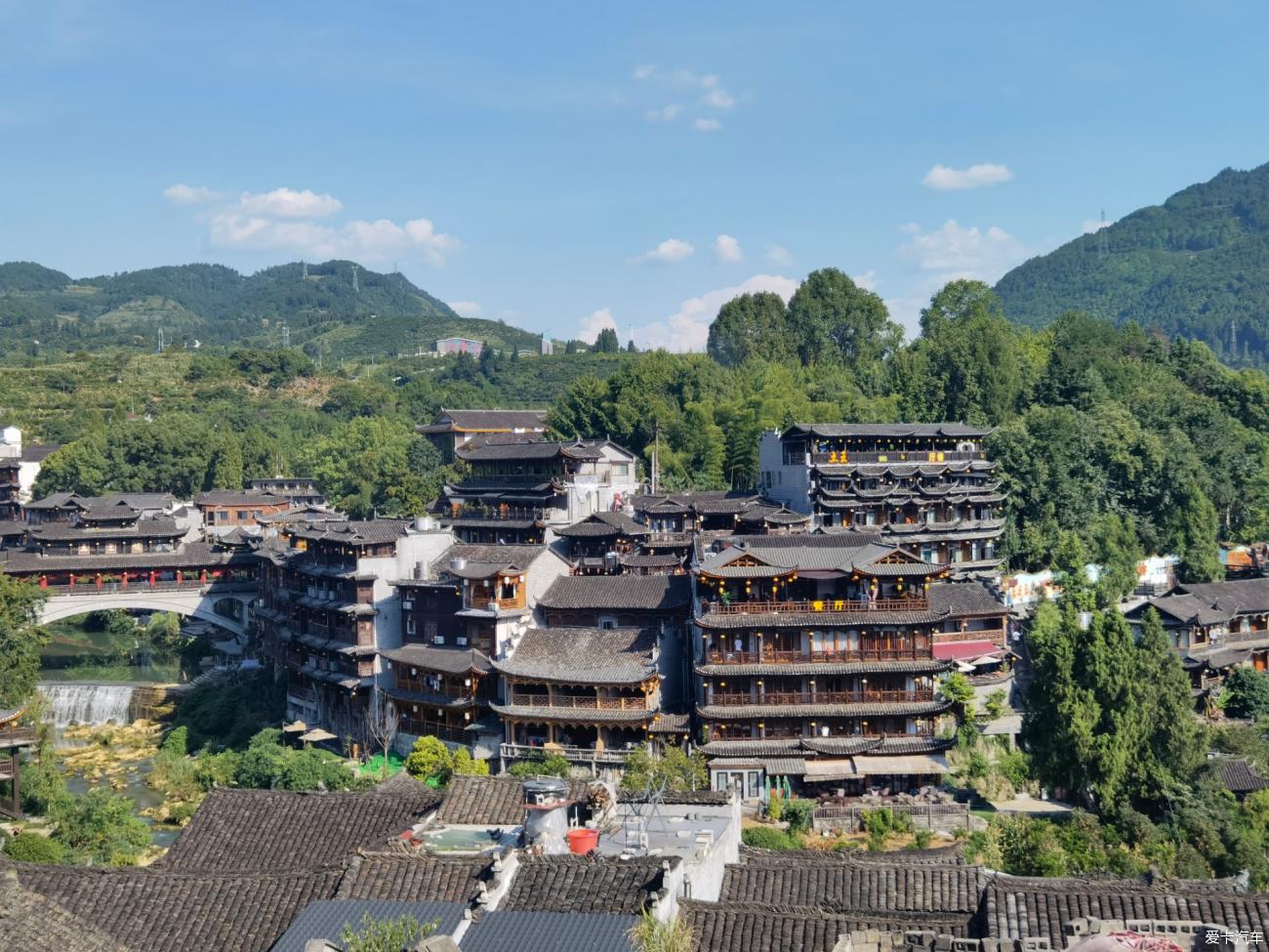 点击进入图库