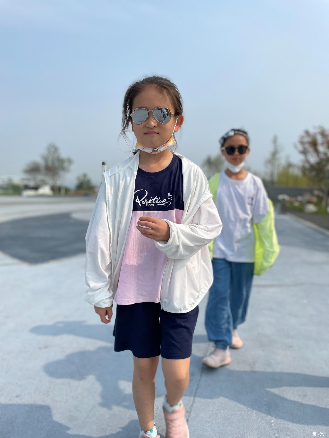 Take your daughter to drive in Tibet Day 3: Chengdu Giant Panda Breeding Base