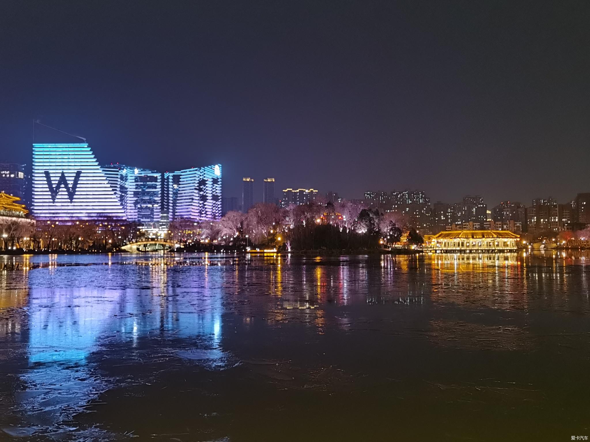 曲江池夜景