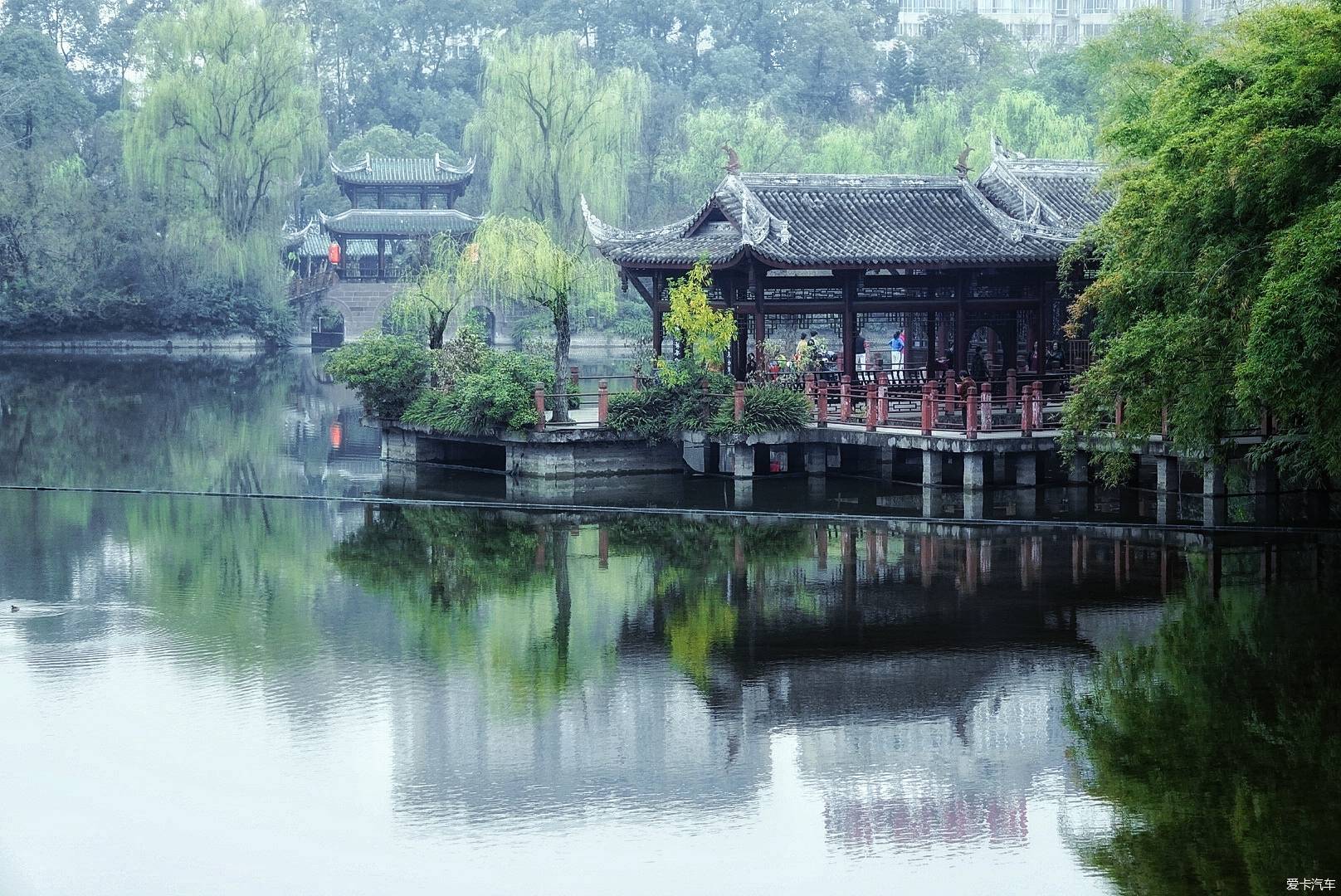 棠湖公园景点图片