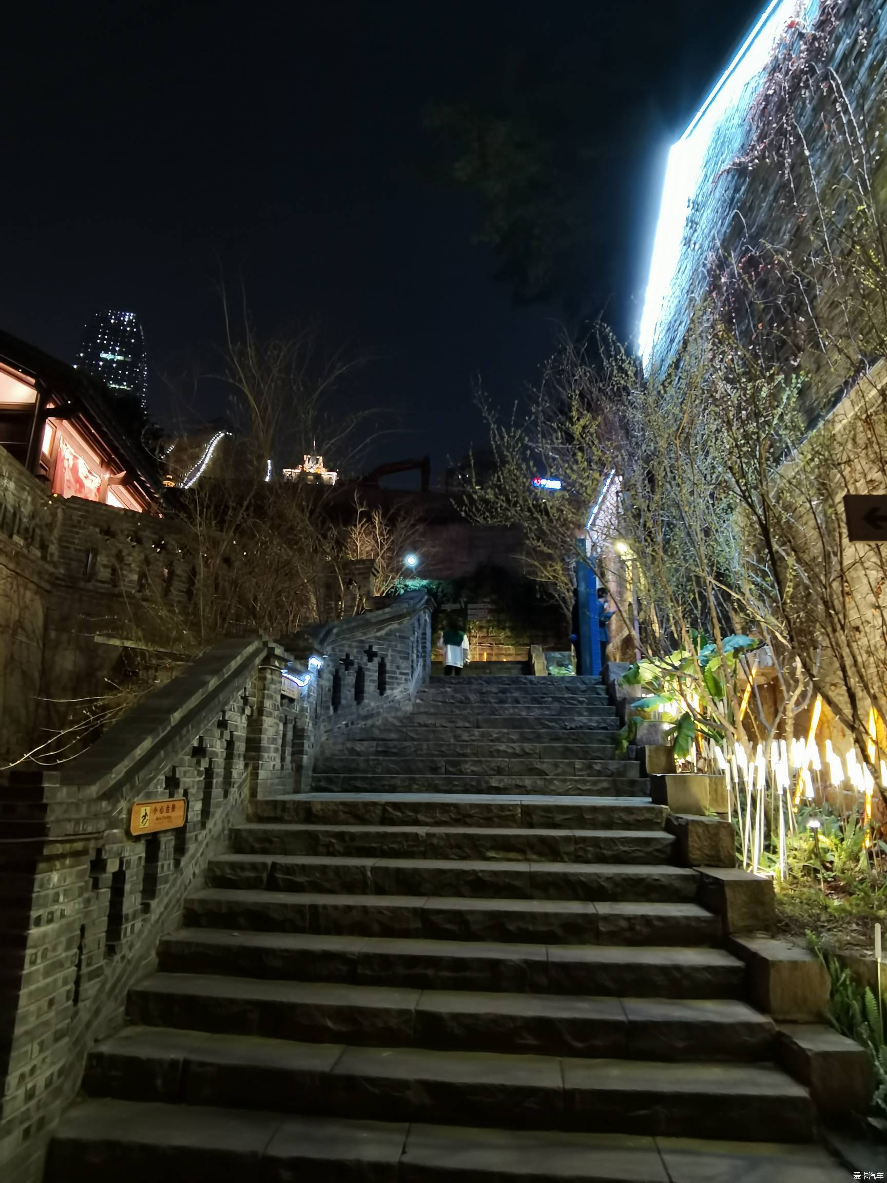 重庆十八梯图片夜景图片