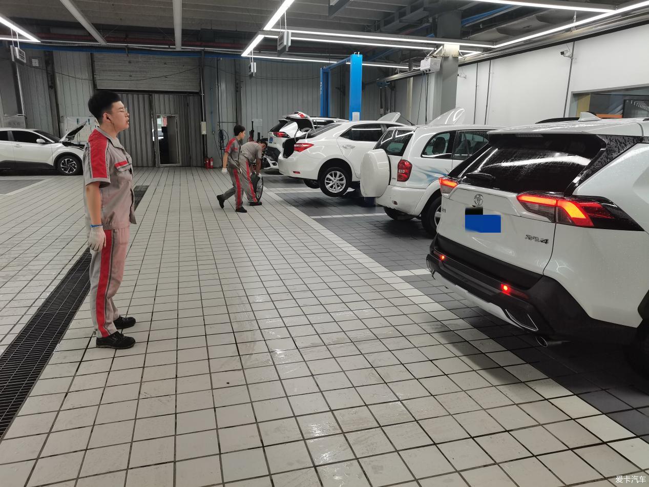 点击进入图库