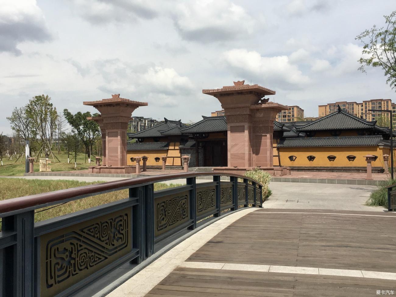 点击进入图库