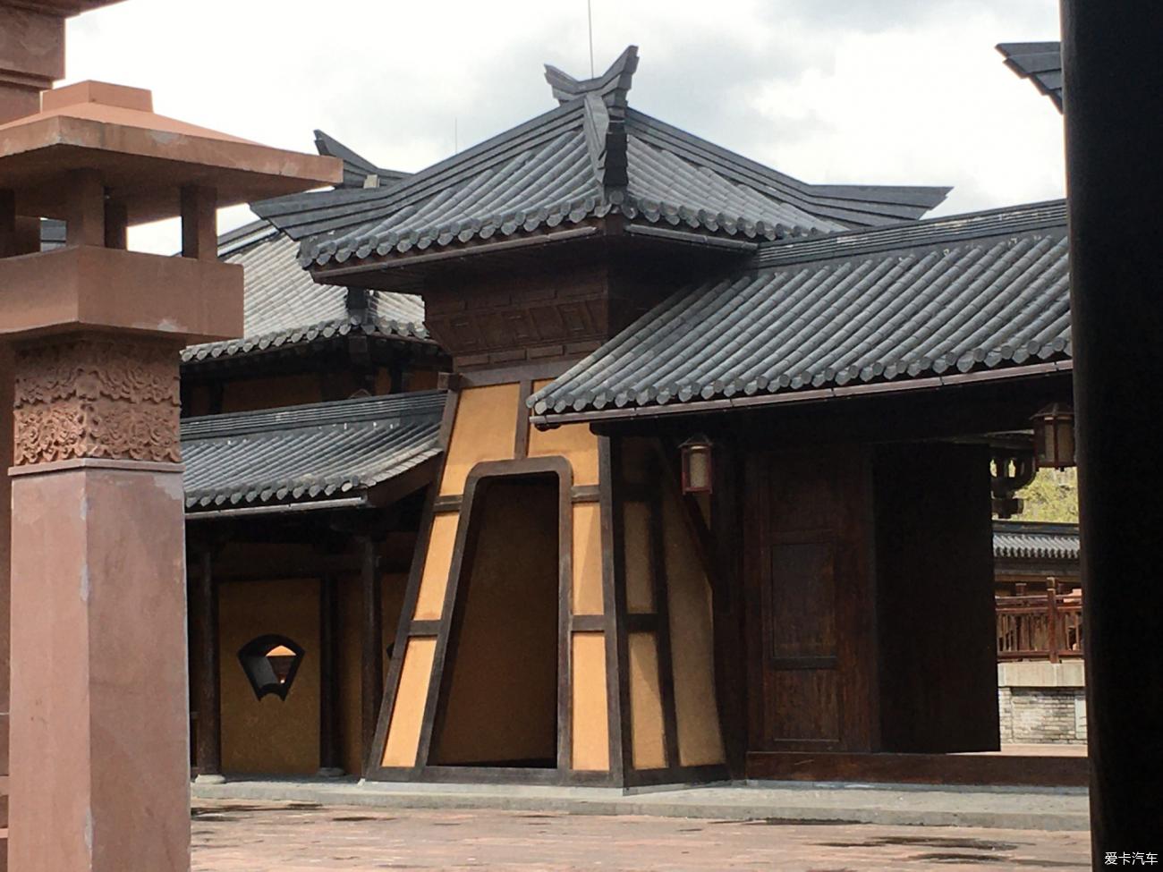 点击进入图库