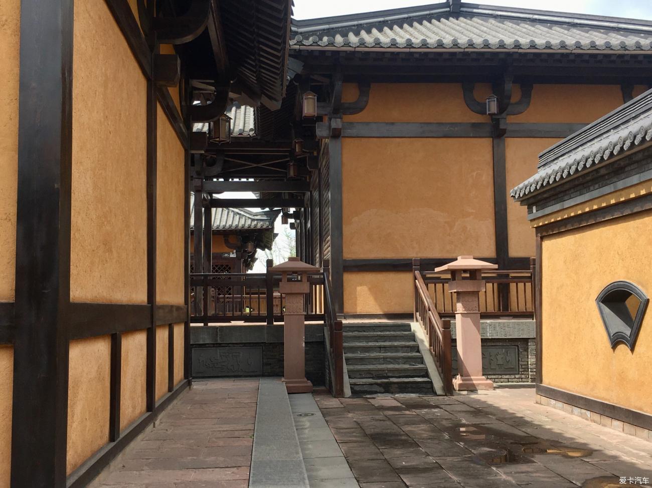 点击进入图库