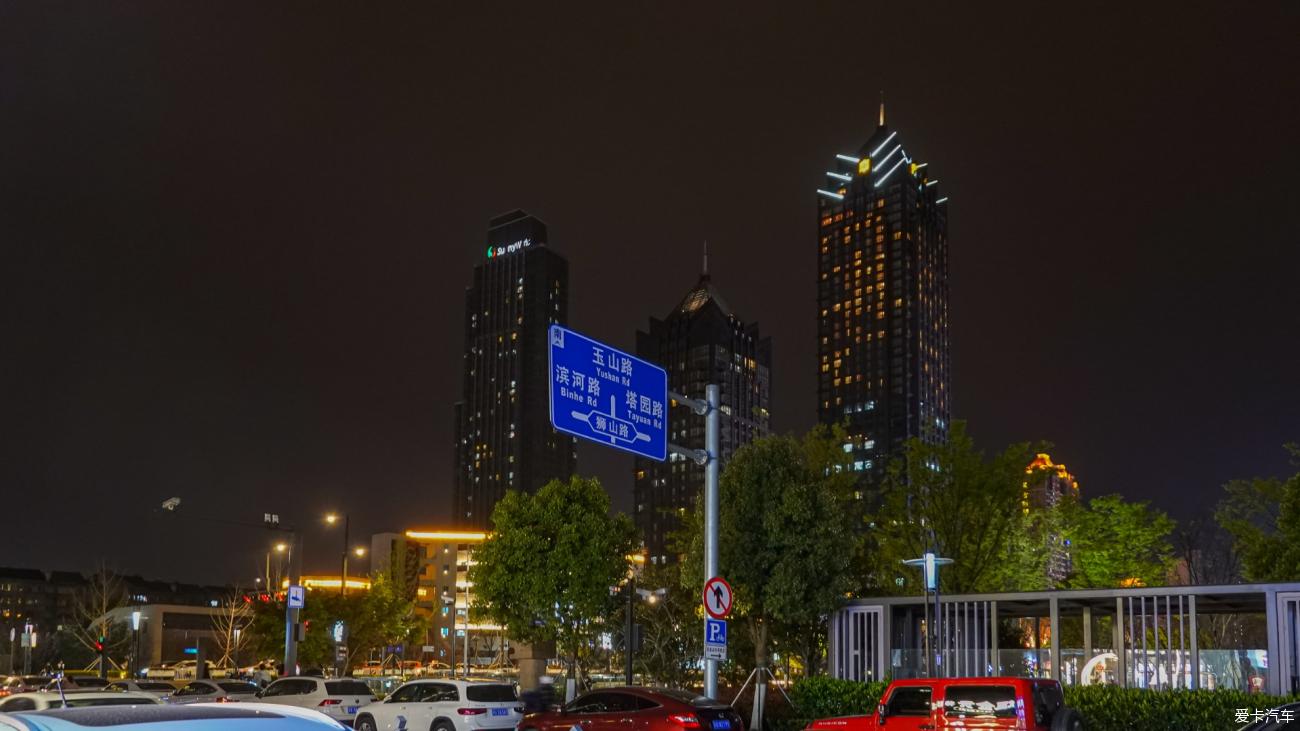 点击进入图库