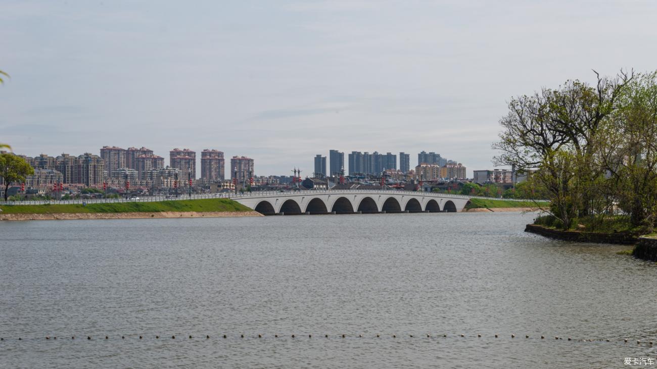 点击进入图库
