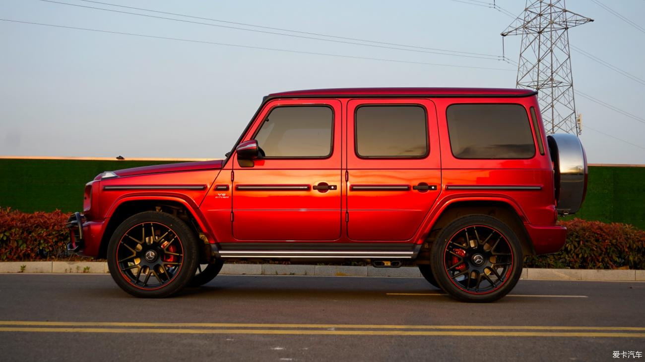 22 Mercedes-Benz Big G upgraded G63 appearance and red color-changing film + metal protection Go ahead, domineering is coming