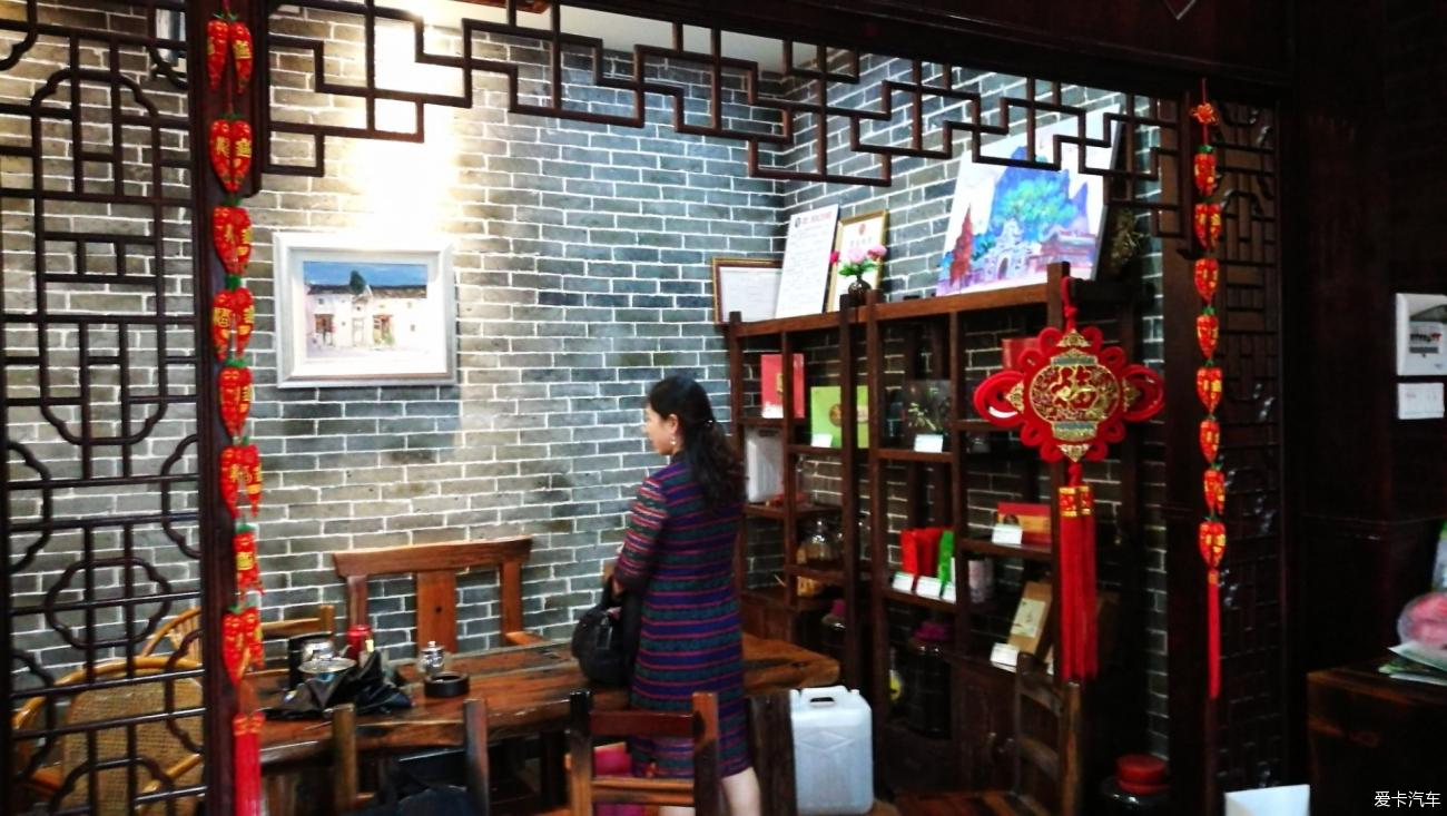 点击进入图库