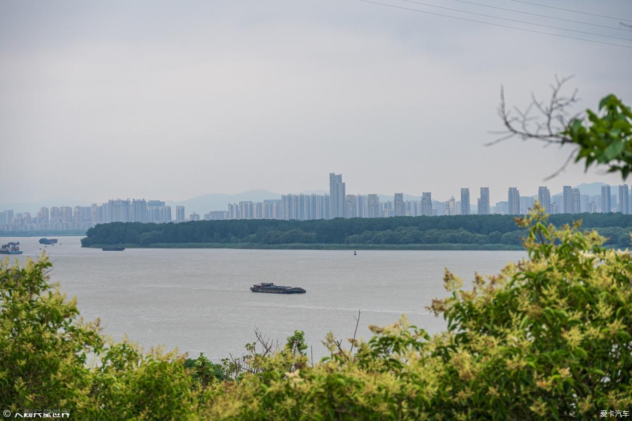 点击进入图库