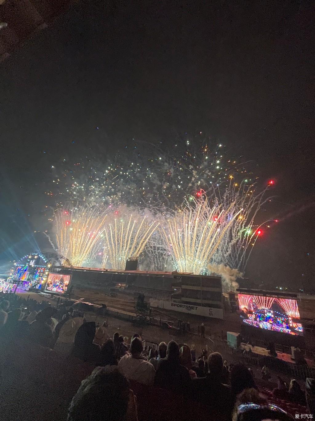 点击进入图库